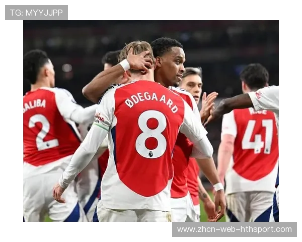 厄德高精彩远射，阿森纳队长技惊四座，阿森纳球员厄齐尔